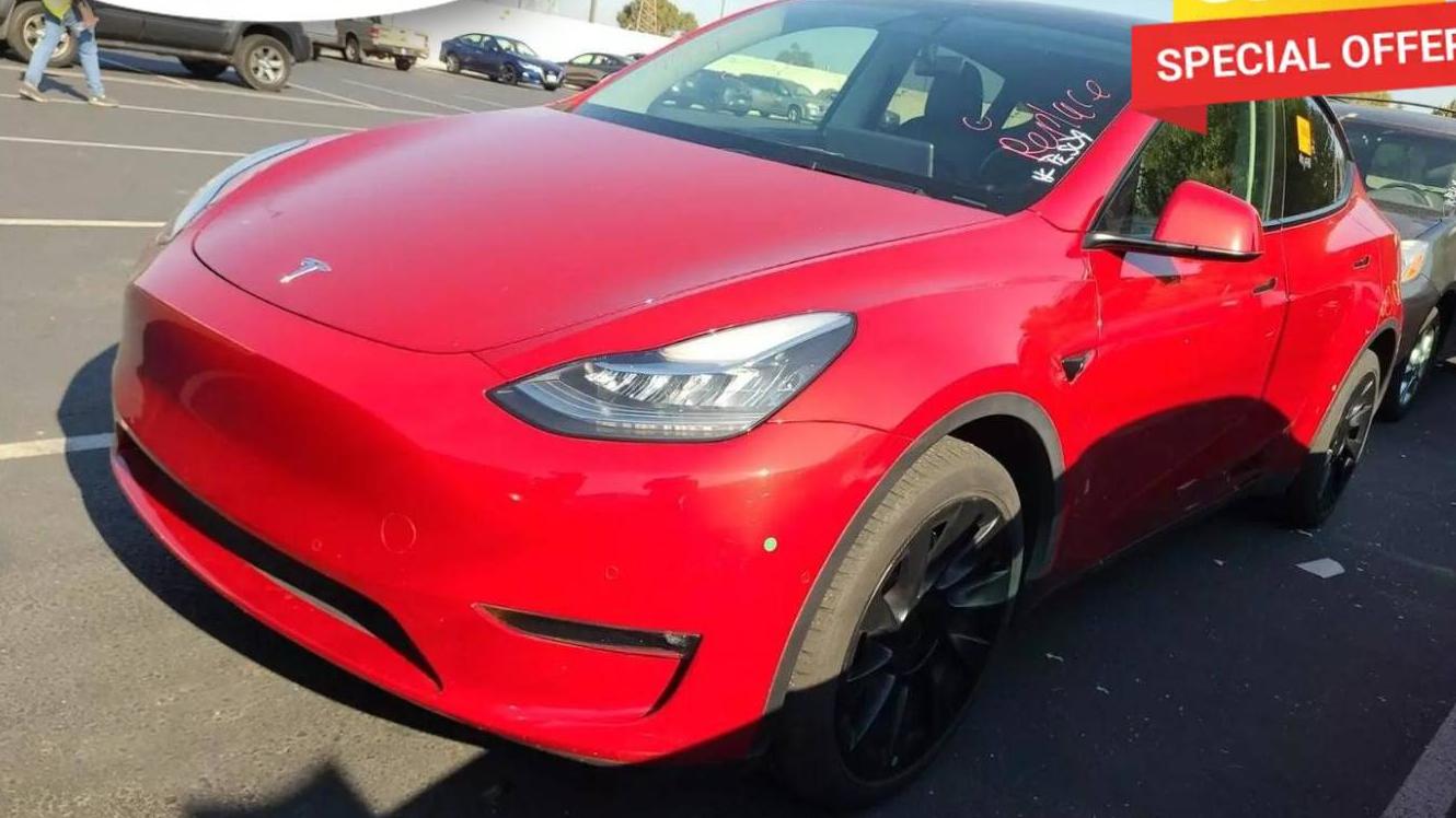 TESLA MODEL Y 2021 5YJYGDEE2MF262670 image